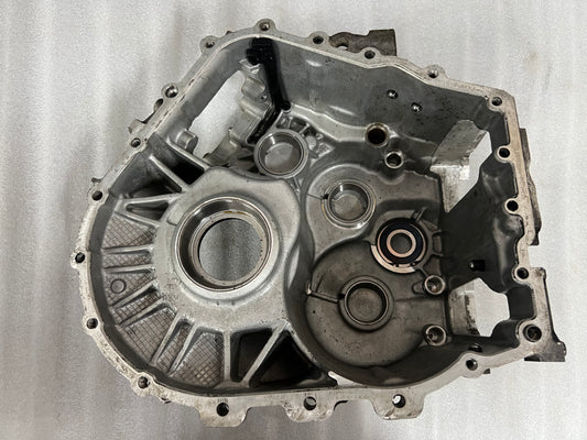 Case (rear case) A/T DQ200